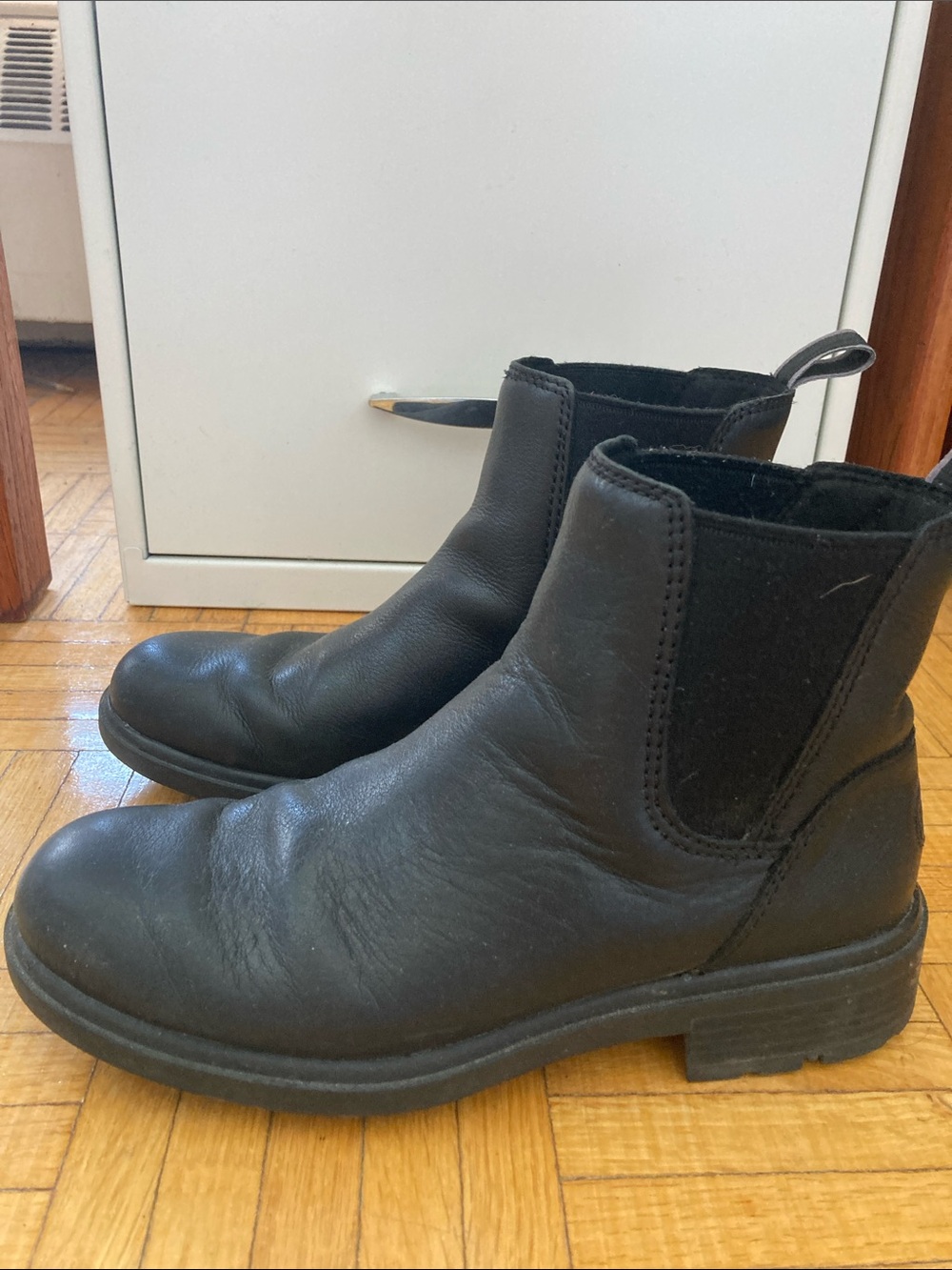 UGG Women’s Black Leather Ankle Boots with Pull Tabs